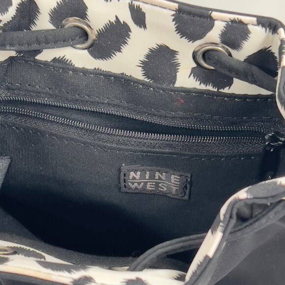 Nine West Drawstring Black Nylon Type Fabric Bag Adjustable Cheetah Print Strap - Picture 10 of 15
